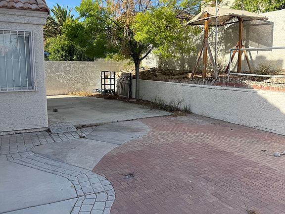 2nd image of 1212 Torington Dr