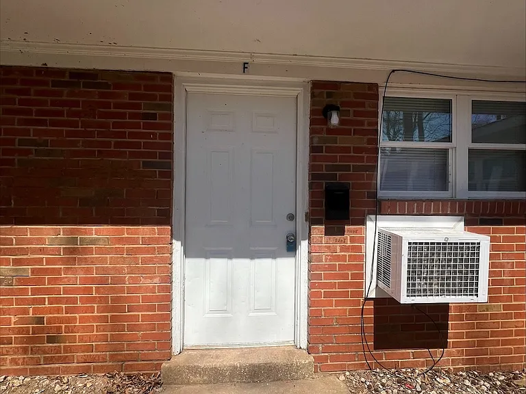 3304 Martin Ave #F — Photo 9