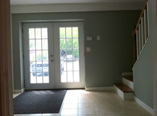 45 Ash St, Dover, NH 03820