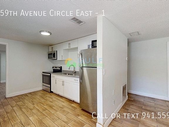 4th image of 1103 59th Avenue Cir E #1