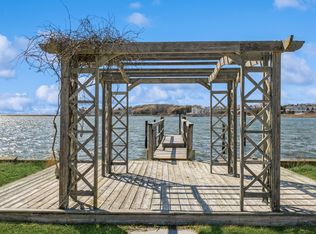 63 Shore Rd, Westhampton, NY 11977