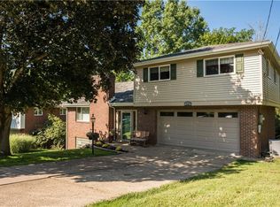 2703 Autumnwood Dr, Glenshaw, PA