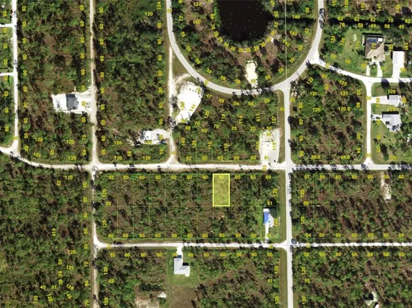 27489 Hollywood Dr #8, Punta Gorda, FL 33955
