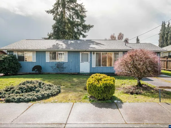 141 NE Denton Ave, Dallas, OR 97338