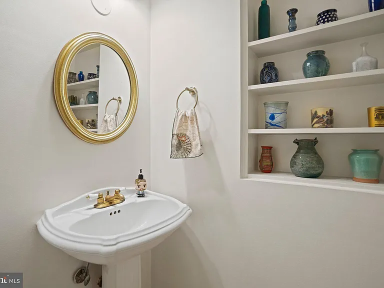5320 Albemarle St — Photo 14