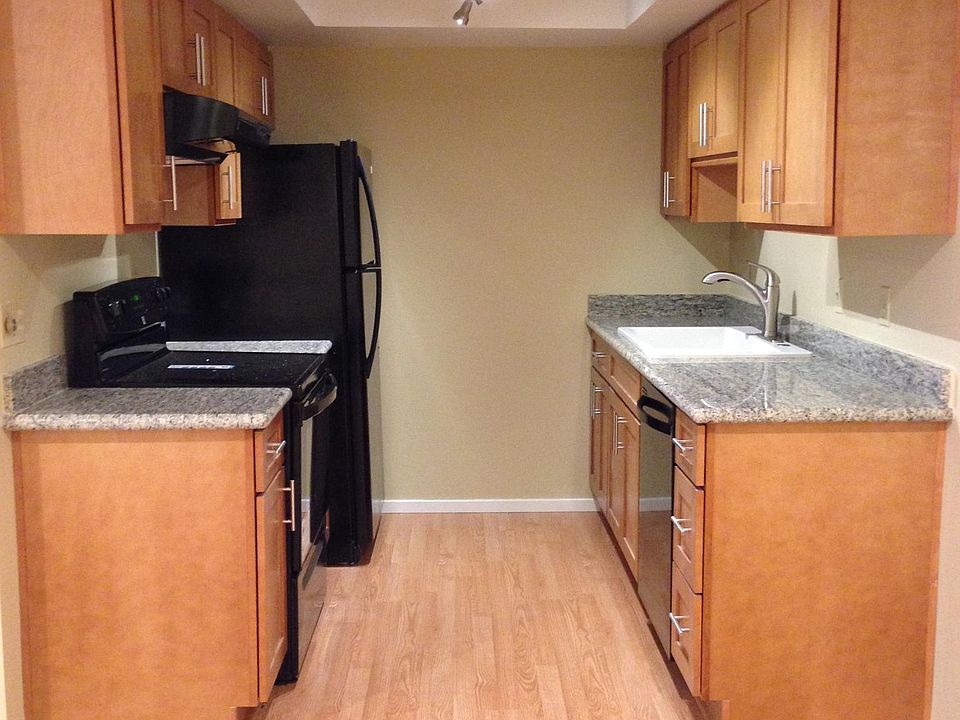 1st image of 6708 Mary Ave NW Unit 3