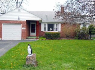 1301 Sumner Ave, Schenectady, NY 12309