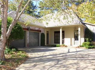 20 Pear Orchard Park, Jackson, MS 39211