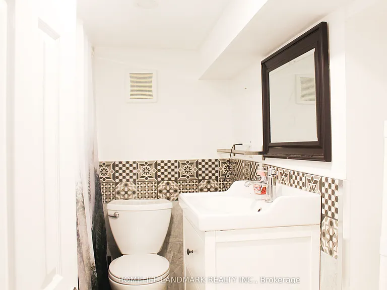 38 Glenvalley Dr — Photo 10