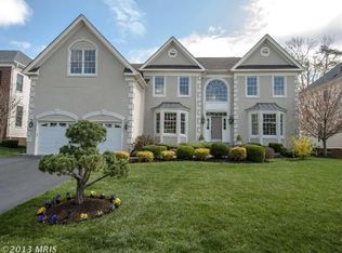 20339 Kiawah Island Dr, Ashburn, VA 20147