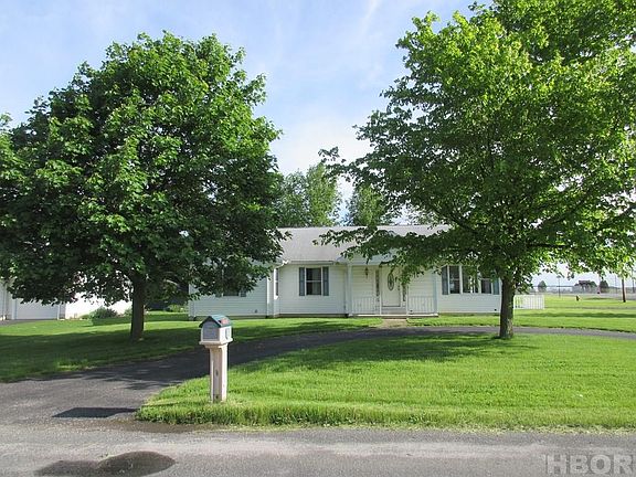 4th image of 520 Sunset Dr