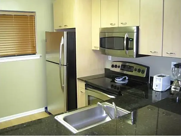 2 Leverington Ave #38 — Photo 4