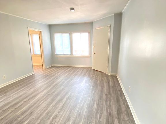 4th image of 453 W San Bruno Ave #5