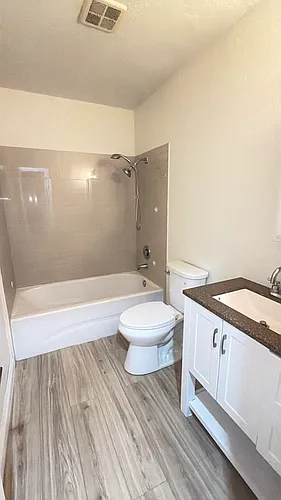 510 Elm Dr #102 Photo 1