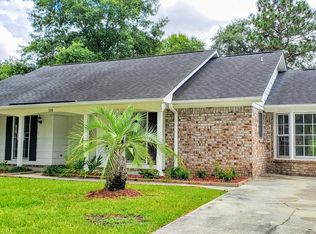 108 Longleaf Rd, Summerville, SC 29486