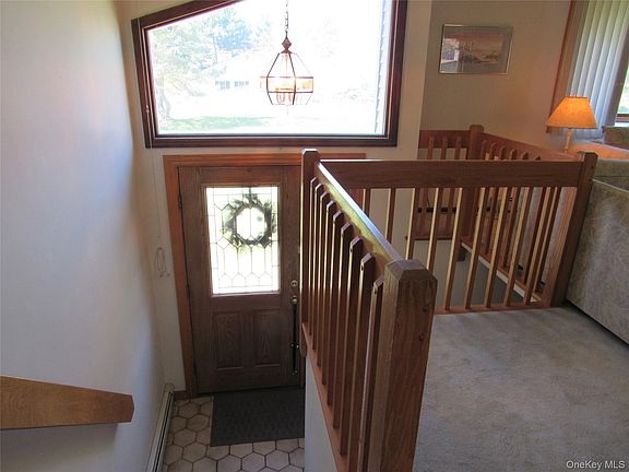 4th image of 5 Hillside Road