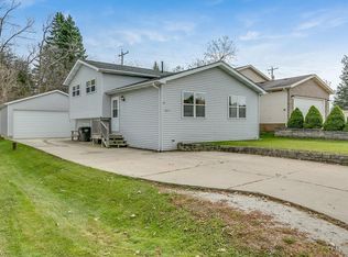 6213 248th Ave, Salem, WI 53168