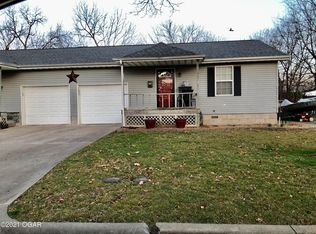 702 S Case St, Carthage, MO 64836