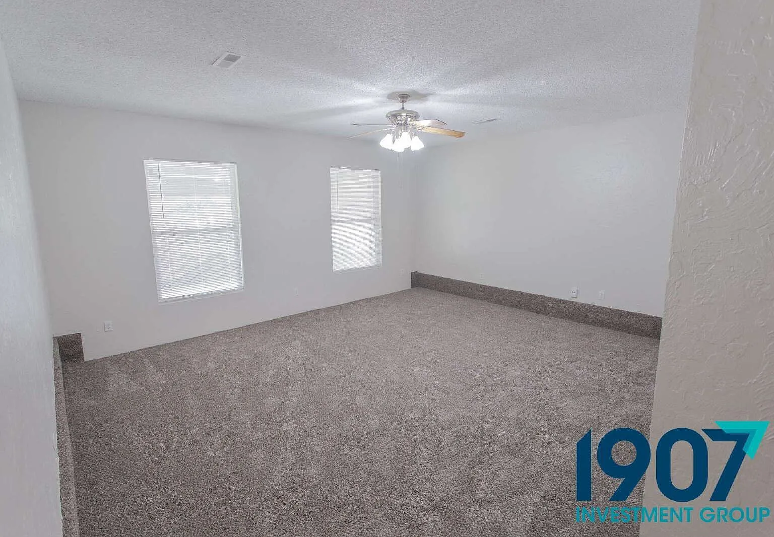 3 bed, 2.0 bath, 1492 sqft, $1,499 — Photo 4