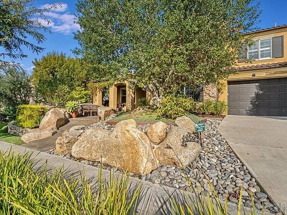 3rd image of 11577 Carowind Ln