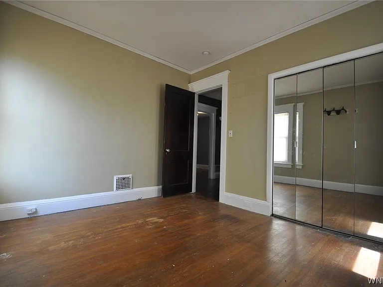 30 Wellington Rd — Photo 19