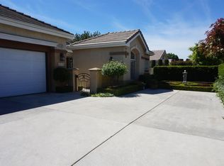 2099 W Via Tivoli, Fresno, CA 93711