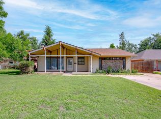 8221 NW 28th Ter, Bethany, OK 73008