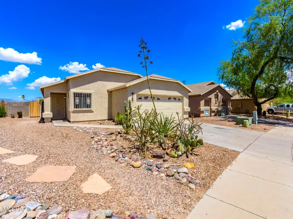 5992 S Nantac Rim Dr, Tucson, AZ 85706