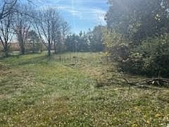 3rd image of 10725 Deep Cut Rd NE