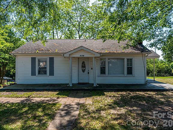 4th image of 109 Hillcrest Dr