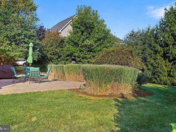 5th image of 19246 Sharon Dr