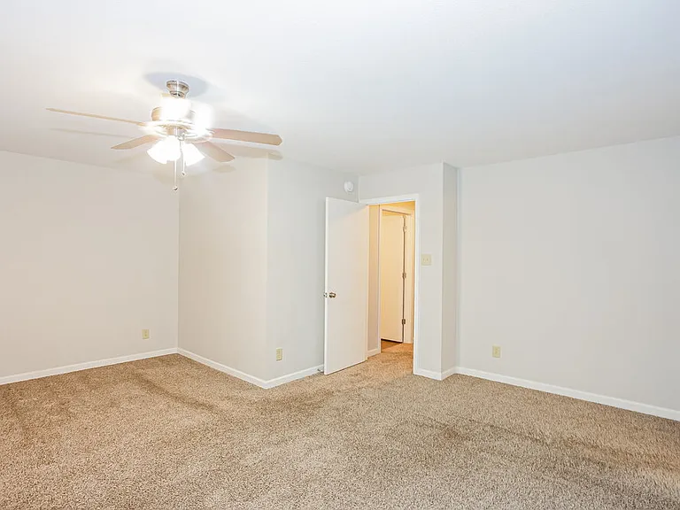 1626 Matthew Allen Cir — Photo 11