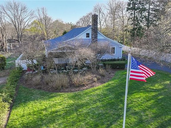 2nd image of 244 Kingstown Rd