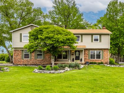 1185 Starkey Rd, Zionsville, IN, 46077