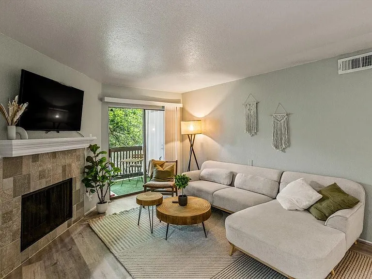 2601 S Braeswood Blvd #1404 — Photo 2
