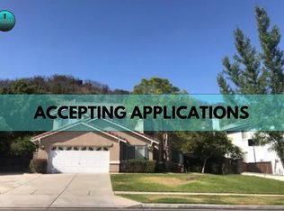 890 Shepard Crest Dr, Corona, CA 92882