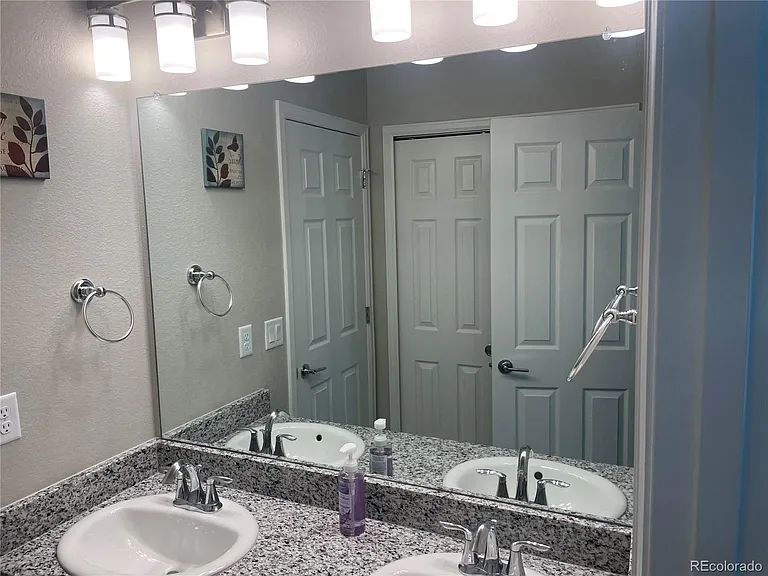 19122 High Point Blvd — Photo 15
