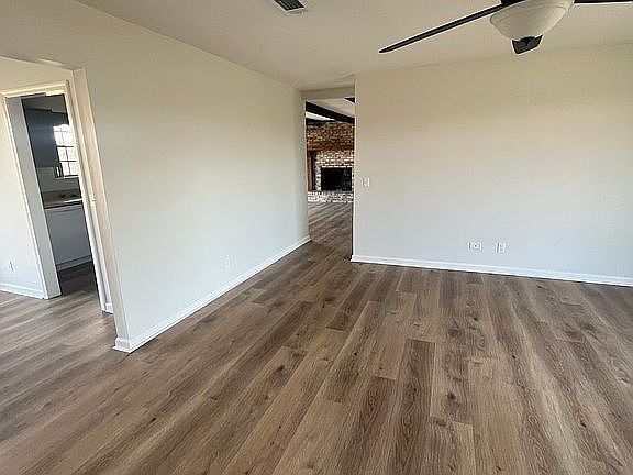 4th image of 5135 Park St
