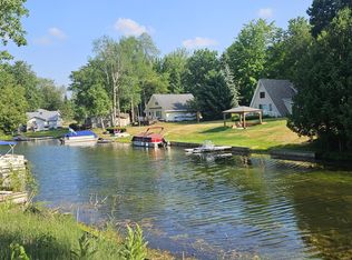 3220 Cricket Ln, Farwell, MI 48622