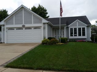 706 Glen Ivy Dr, Elgin, IL 60120