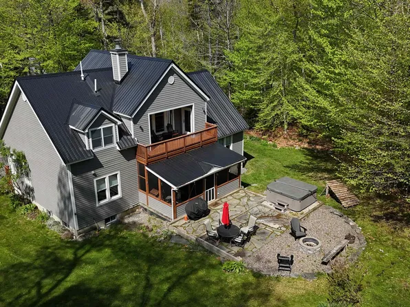 53 Country Lane, Wardsboro, VT 05360