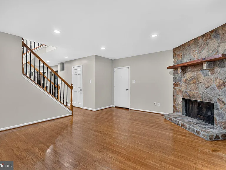 3615 Devilwood Ct — Photo 18