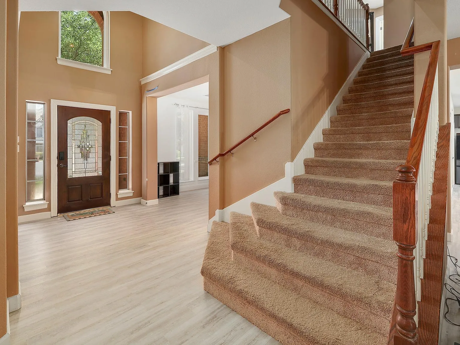 5 bed, 3.5 bath, 3090 sqft, $3,595 — Photo 4