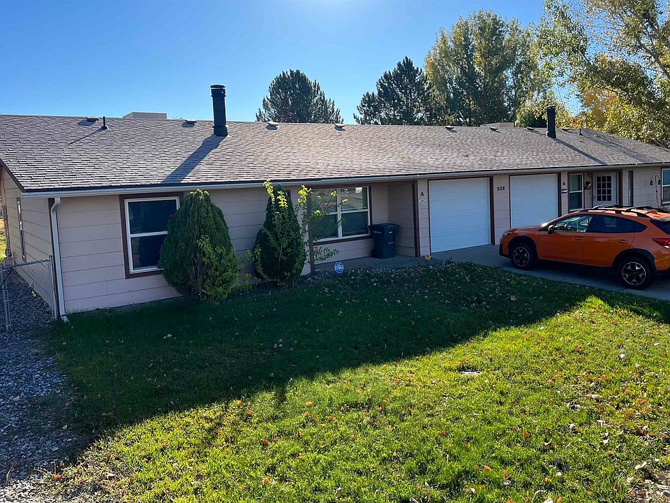 1st image of 532 Hacienda Dr