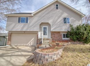 1225 James St, Plattsmouth, NE 68048