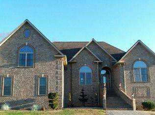 1588 Holloway Rd, Lebanon, TN 37090