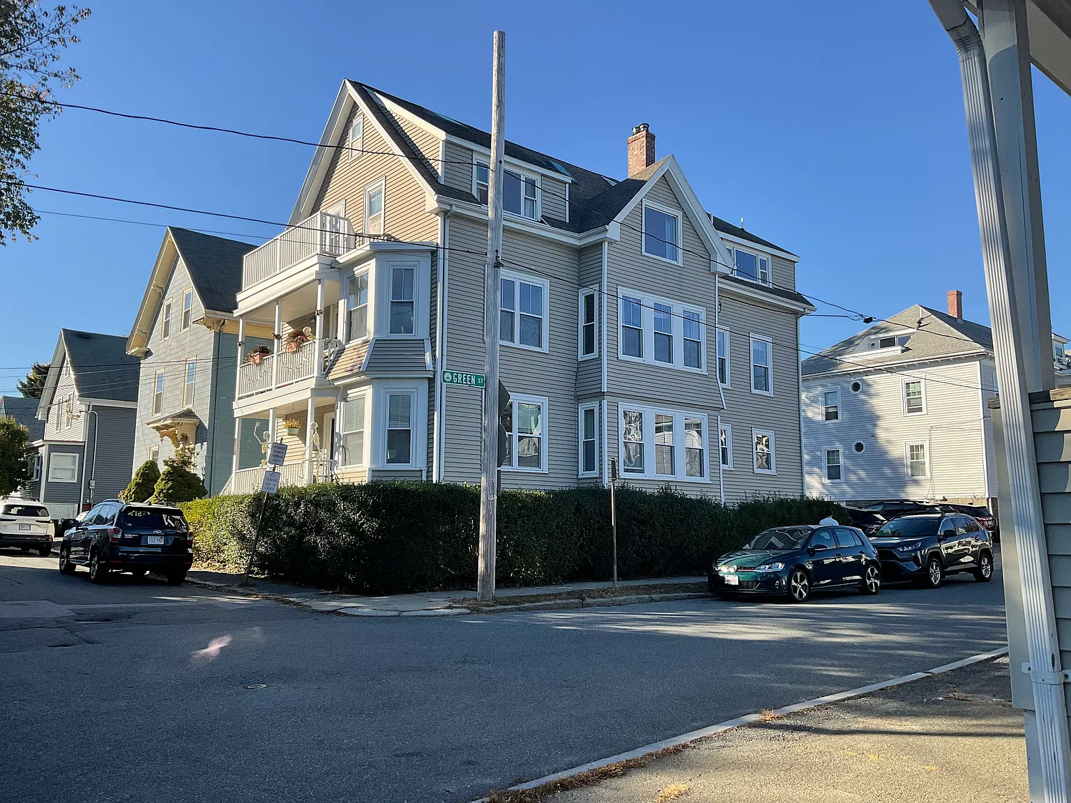 2 bed, 1000 sqft, $2,800 — Photo 2