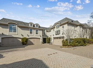 213 Bellaire Dr, Demarest, NJ 07627