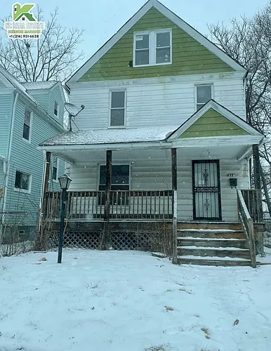 581 E 114th St Photo 1