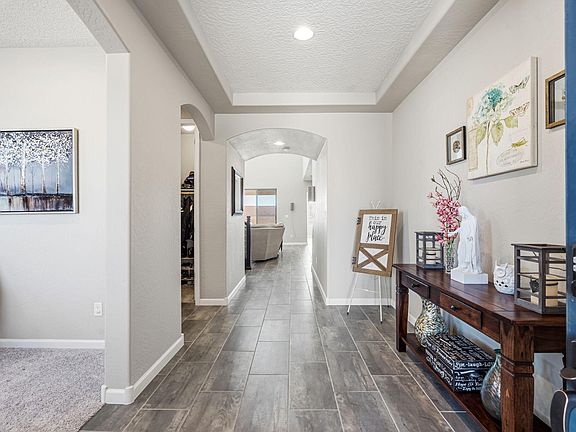 4th image of 3122 Tess Ct NE